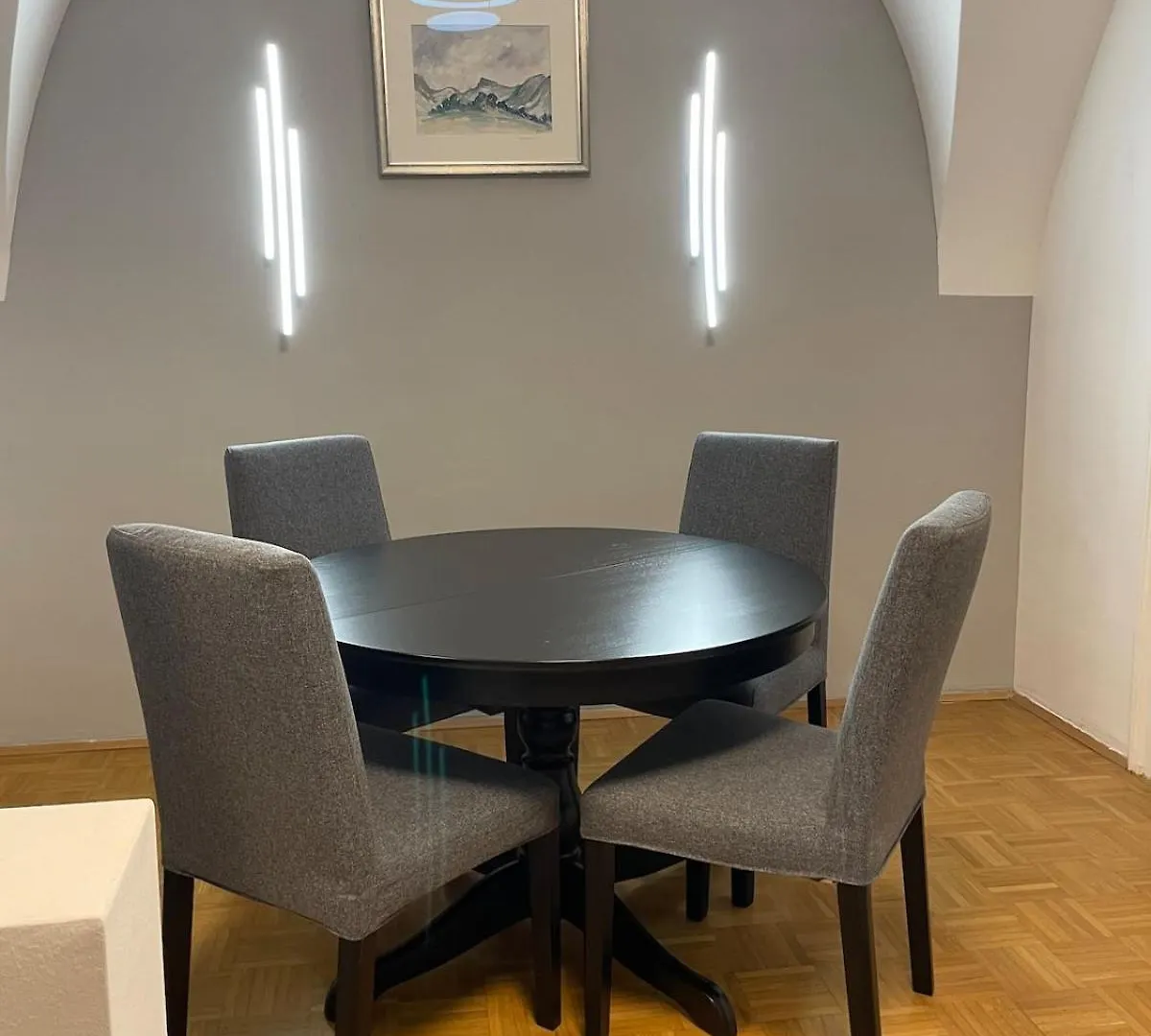 Historical Flair Apartment With Two Bedrooms Vienna Austria